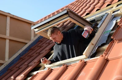 Pose de fenêtres de toit Velux à Bascous